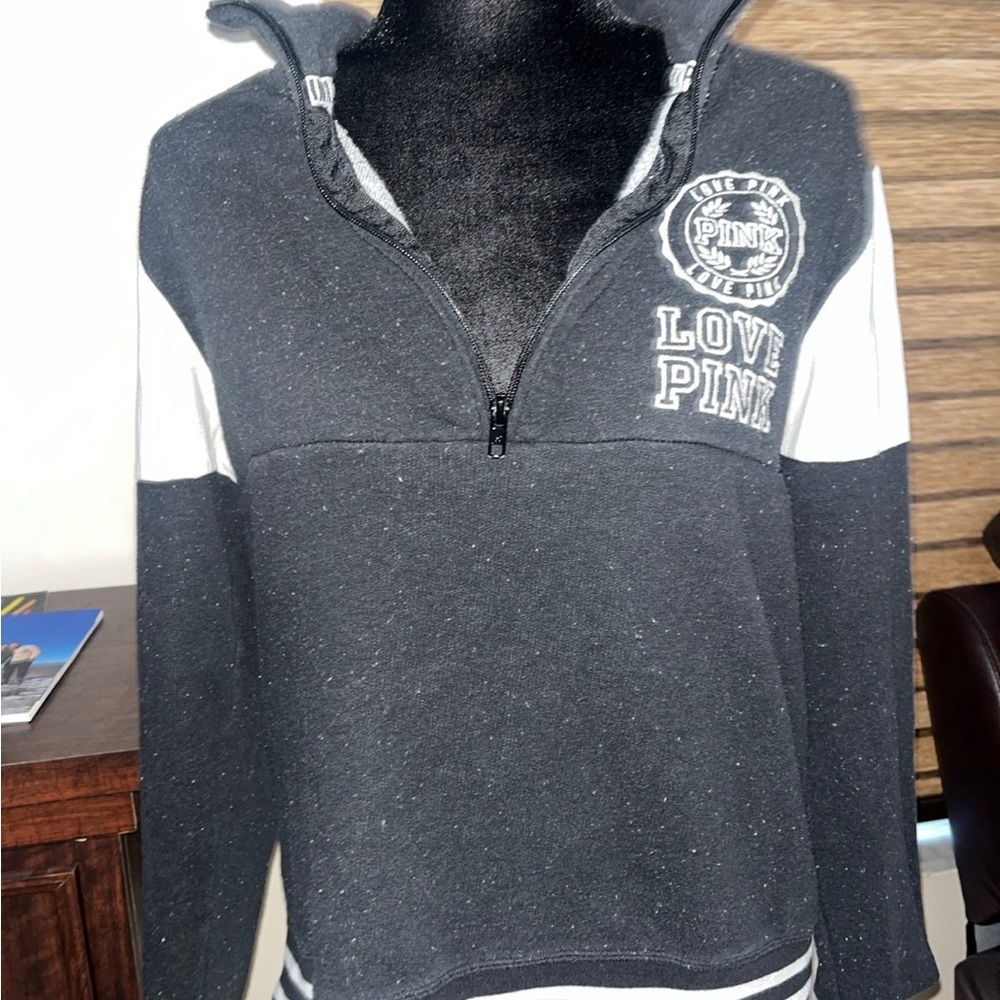 Black and white crew neck